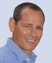 חגי שלו, מומחה לשינויים עסקיים ממליץ על WEBGUY